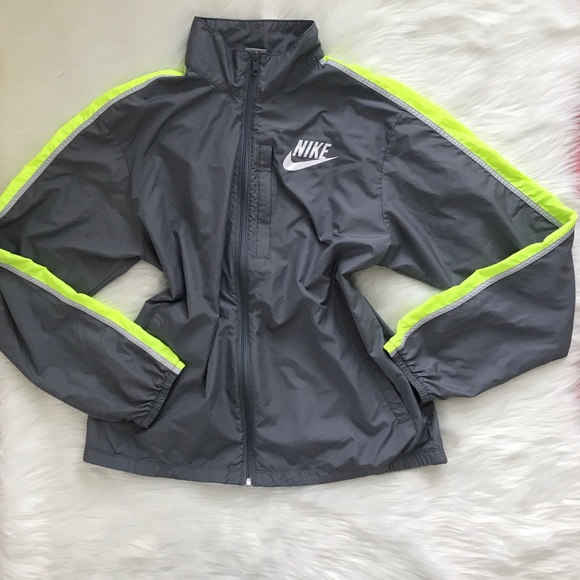 Nike Jackets & Blazers - Nike Jacket 🎾